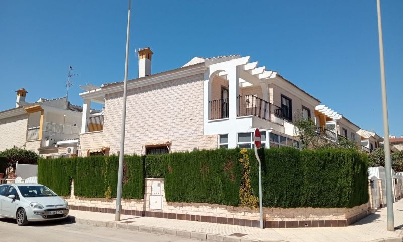 Detached Villa in Pilar de la Horadada