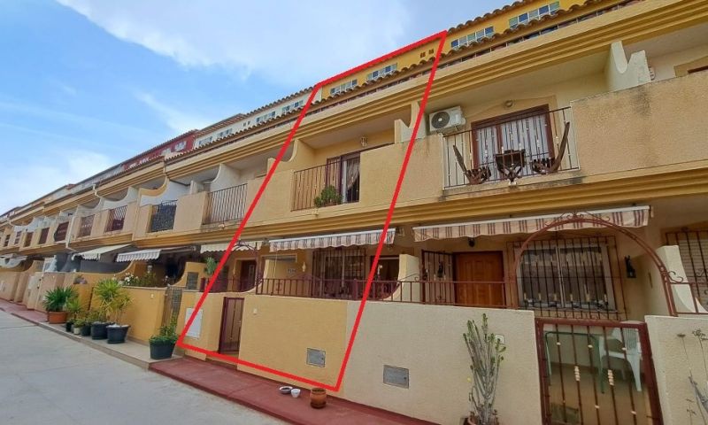 Rijwoning in Orihuela Costa