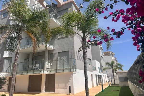 APARTAMENTO EN PLANTA ALTA EN OLIVA