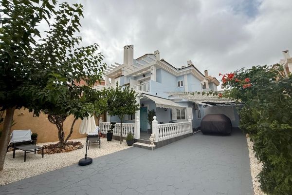 BUNGALOW EN MONTE FARO