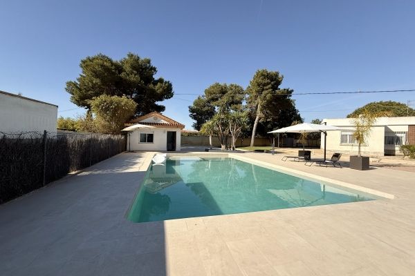 CHALET EN VENTA EN VALVERDE