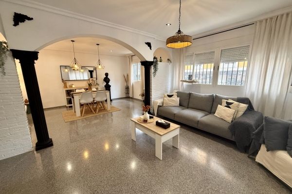 PLANTA BAJA EN CARRUS