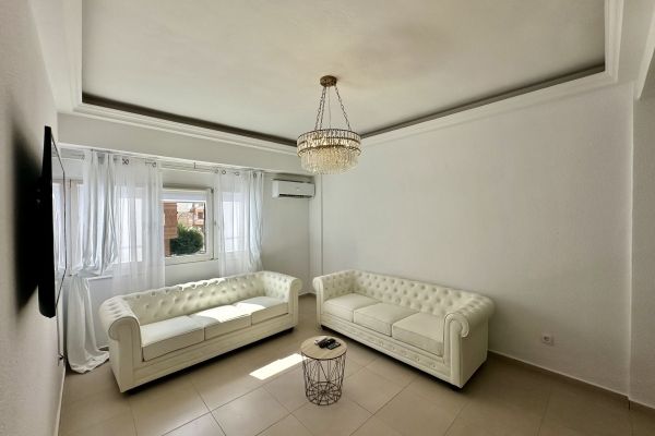 BEAUTIFUL APARTMENT FOR SALE IN THE HEART OF ALICANTE