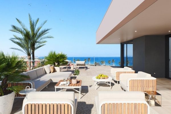 VILLA DE OBRA NUEVA EN TORRE DE LA HORADADA