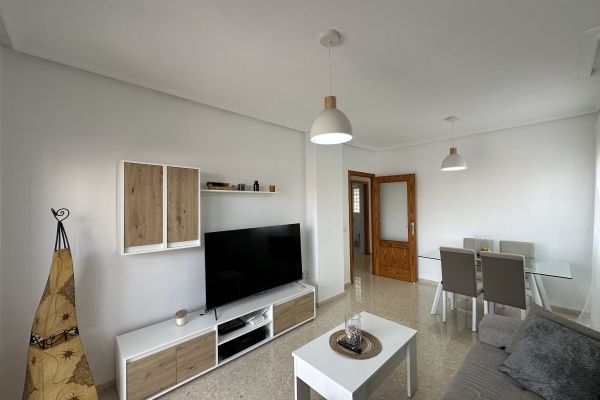 BONITA PLANTA BAJA EN VENTA EN ARENALES DEL SOL ELCHE