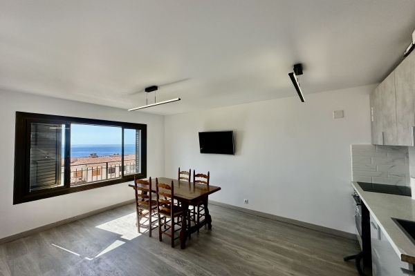 PRECIOSO APARTAMENTO CON VISTAS AL MAR EN VENTA EN SANTA POLA DEL ESTE