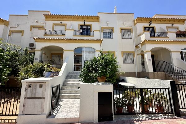 BONITO BUNGALOW EN ALQUILER DE LARGA TEMPORADA EN ALTOMAR I EN GRAN ALACANT