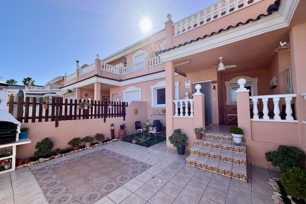 BONITO BUNGALOW EN VENTA EN MEDITERRANEO EN GRAN ALACANT