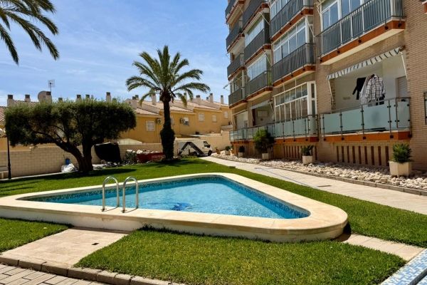 APARTAMNETO EN VENTA EN ARENALES DEL SOL
