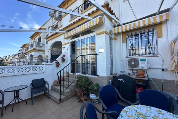 BEAUTIFUL BUNGALOW FOR SALE IN ALTOMAR I IN GRAN ALACANT