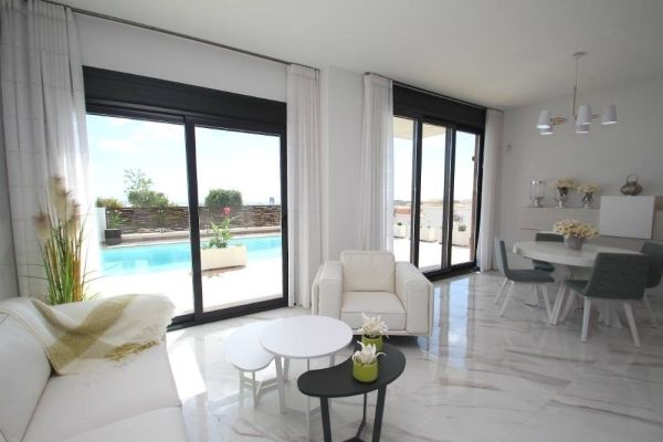 Newly built villa in Orihuela Costa