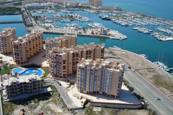 BEAUTIFUL SEA VIEW APARTMENTS IN LA MANGA