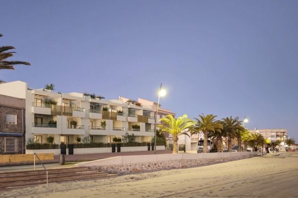 NEW BUILD FRONTLINE RESIDENTIAL IN SAN PEDRO DEL PINATAR