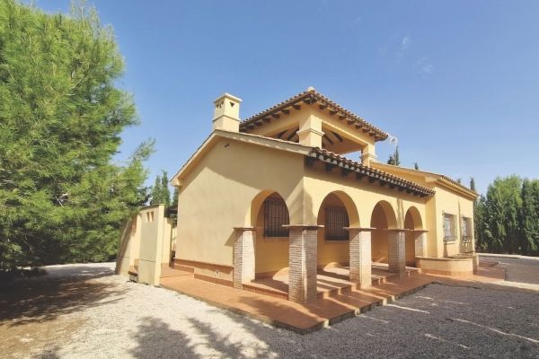 VILLA LLAVE EN MANO EN FUENTE ALAMO, MURCIA