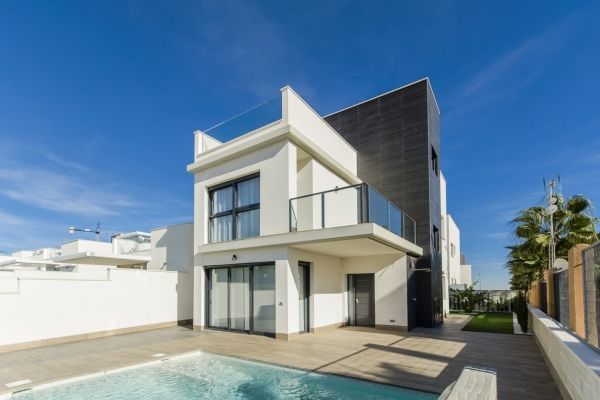 NEW BUILD RESIDENTIAL OF VILLAS IN SAN MIGUEL DE SALINAS