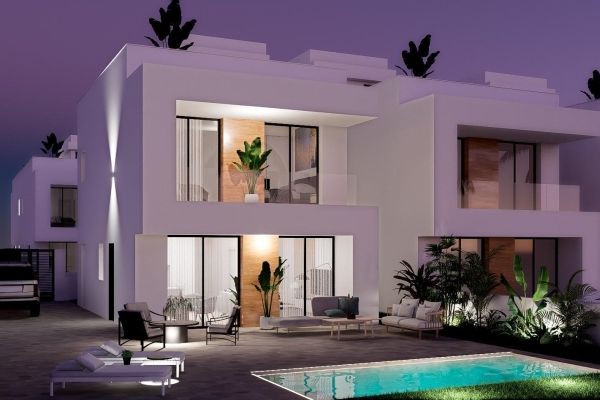 VILLAS DE OBRA NUEVA EN LA ZENIA