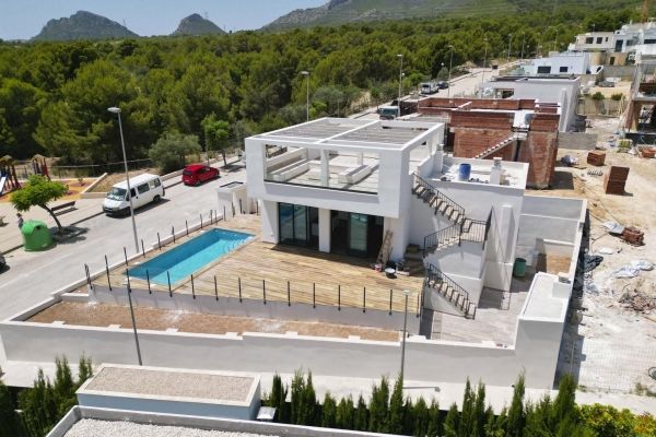 NEW BUILD VILLA IN POLOP