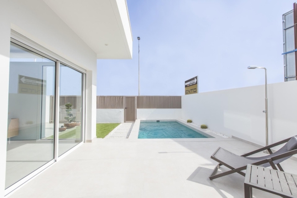 VILLAS DE OBRA NUEVA EN SAN JAVIER