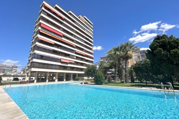 VIVIENDA EN VENTA AVENIDA COSTABLANCA