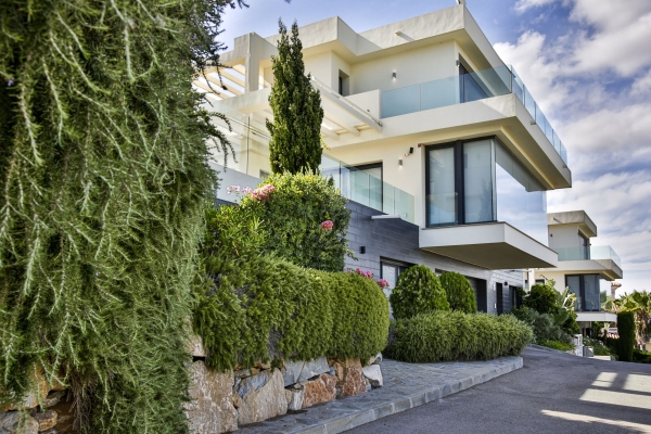 VIVIENDA UNIFAMILIAR