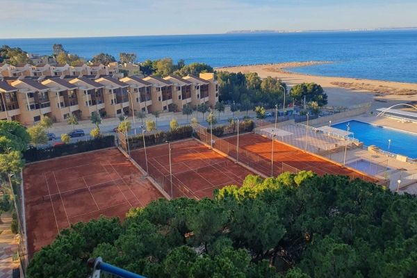 Frontline to the Mediterranean in Cabo de las Huertas