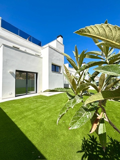 Magnífico chalet independiente a la venta en Mutxamel