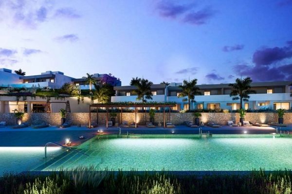 NEW BUILT CHALETS IN VISTAHERMOSA (ALICANTE)