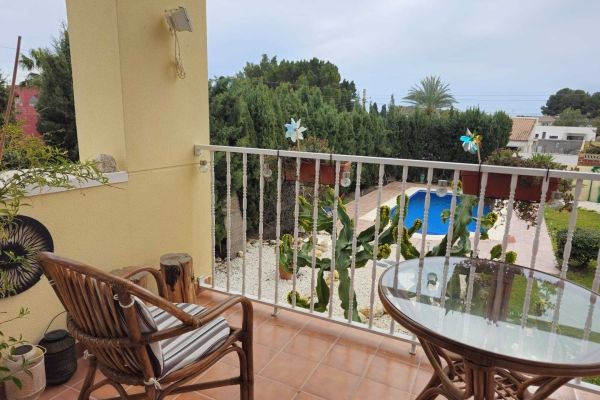 Espectacular villa independiente en Rio Park - Mutxamel (Alicante)