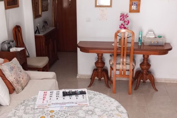 Piso a la venta en Zona Garbinet /Carolinas, Alicante