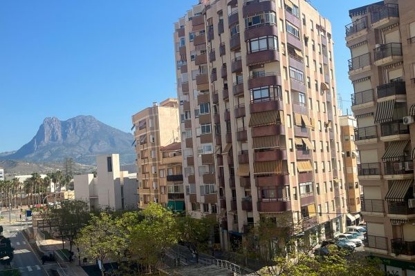 ESTUPENDO APARTAMENTO EN PLENO CORAZON DE VILLAJOYOSA