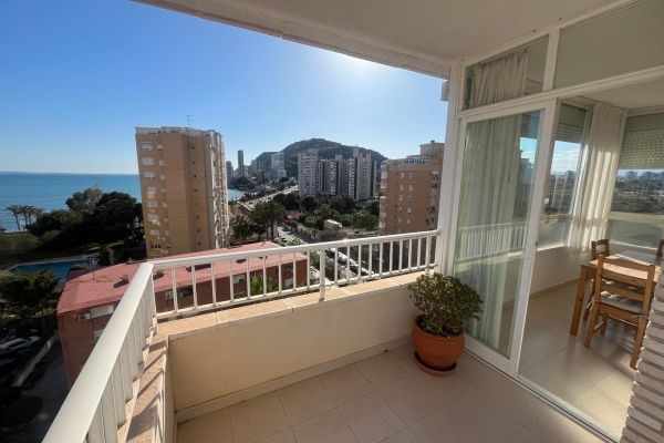 Estupendo apartamento a la venta con vistas al mar