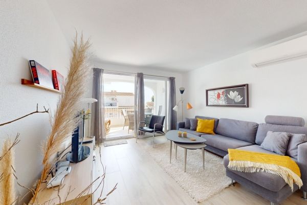 Spectacular Townhouse with Sea Views in Gran Vista complex! 