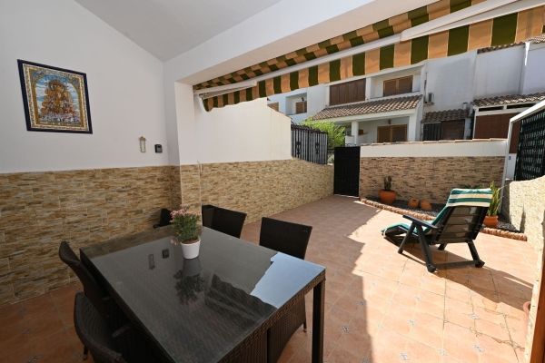 Charming terraced Townhouse in Don Pueblo I